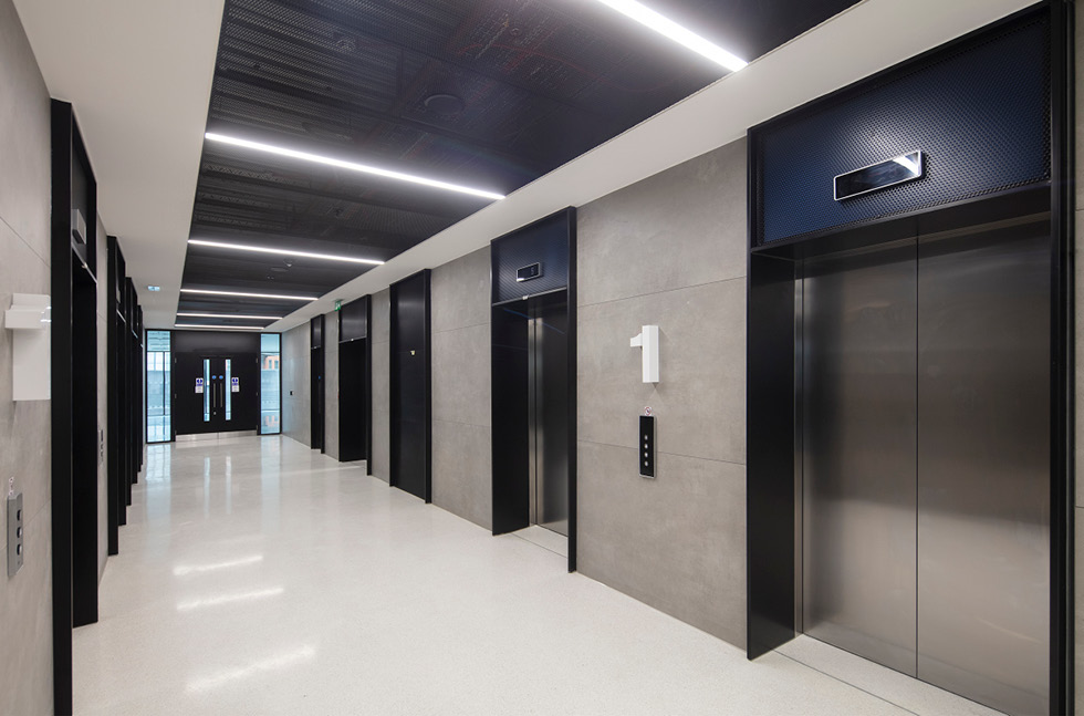 mondeco-leeds-office-case-study 02.jpg