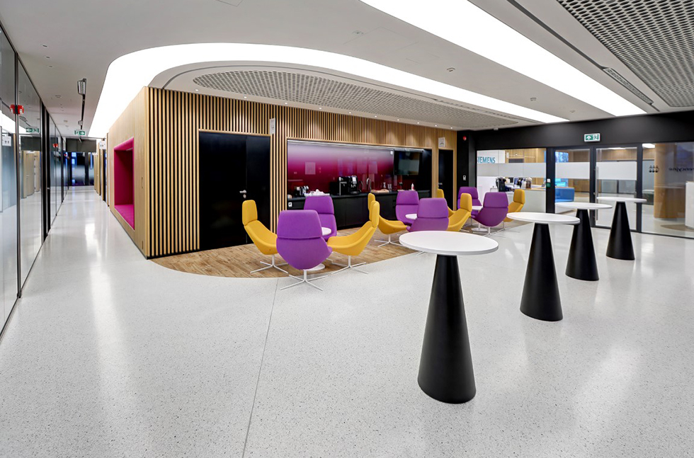 Flowcrete_Mondeco_Siemens-3.jpg