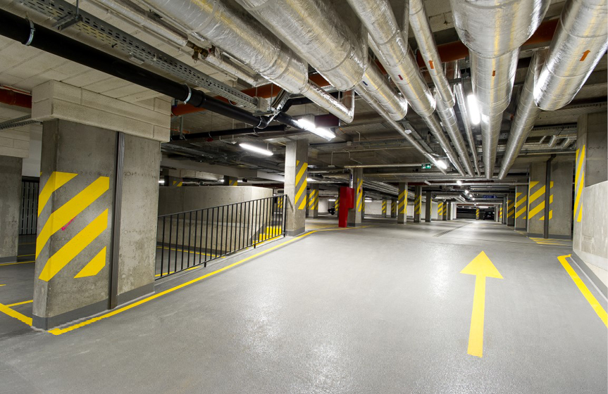 Posadzka żywiczna na parkingu podziemnym Osiedla Bokserska