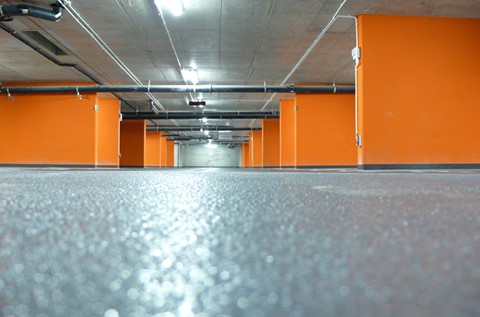 Posadzka parkingowa Deckshield na osiedlu 19. Dzielnica